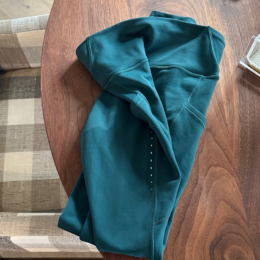 Teal LuluLemon Athletic Leggings